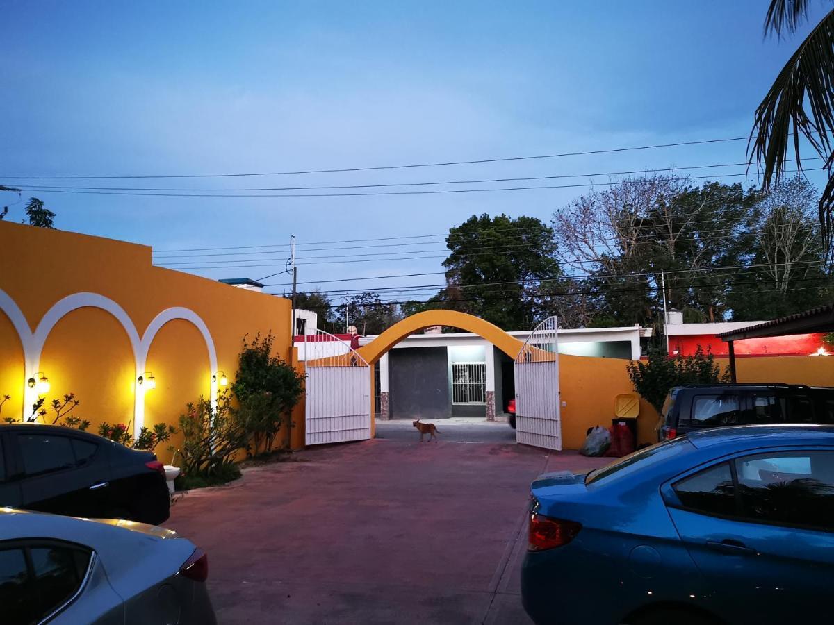 Casa Xu'Unan Valladolid  Exteriör bild