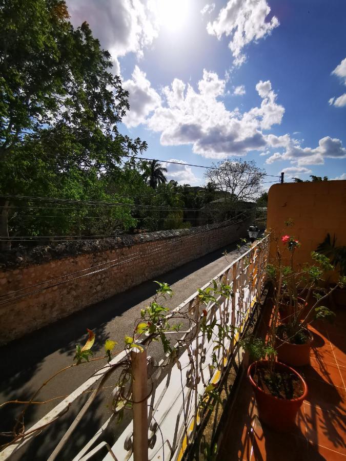 Casa Xu'Unan Valladolid  Exteriör bild